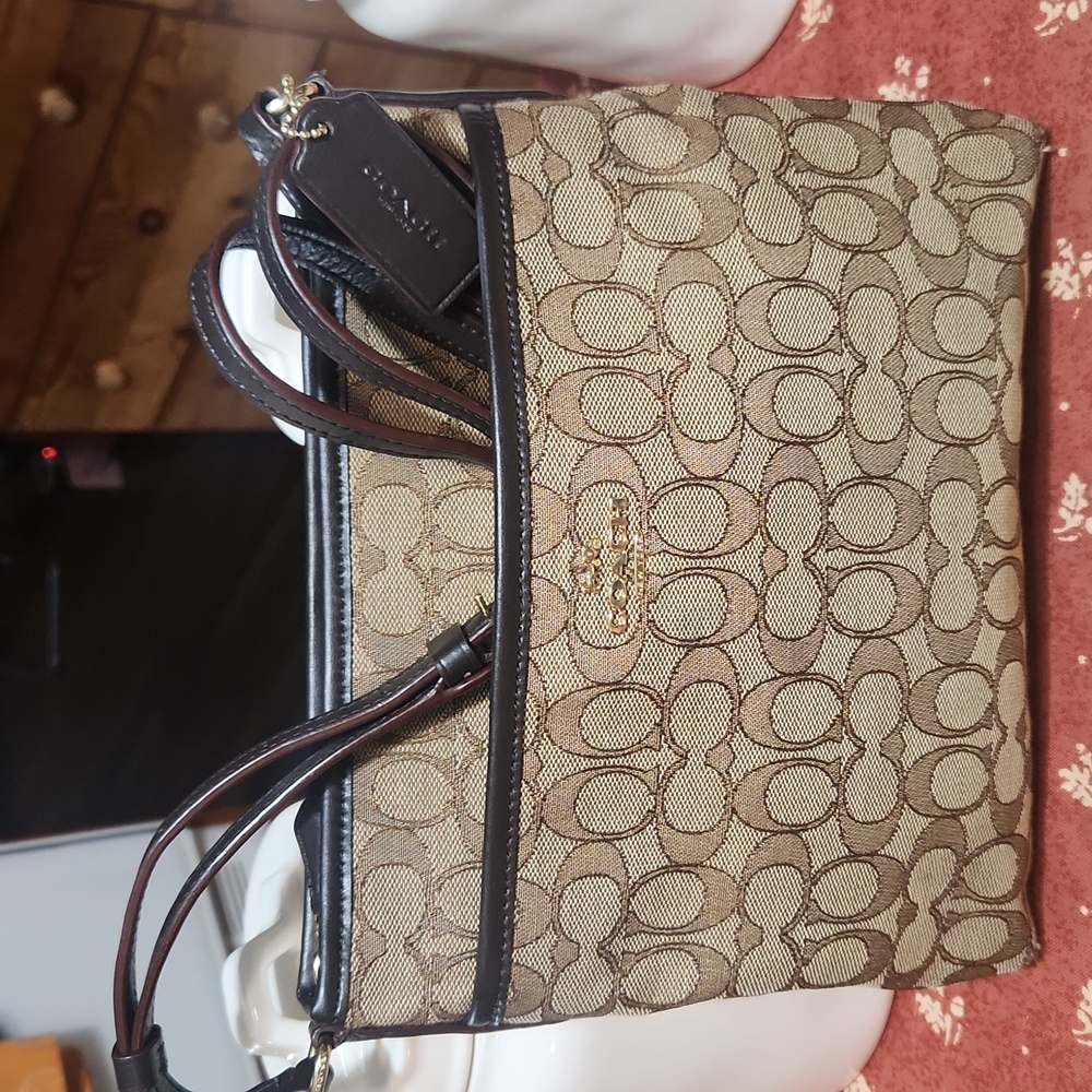 Coach Bag - Picture 15 of 15